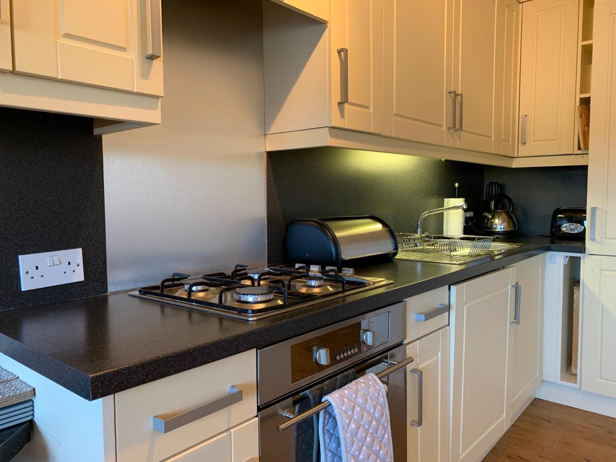 Harbour Penthouse Whitby Apartment Bagian luar foto