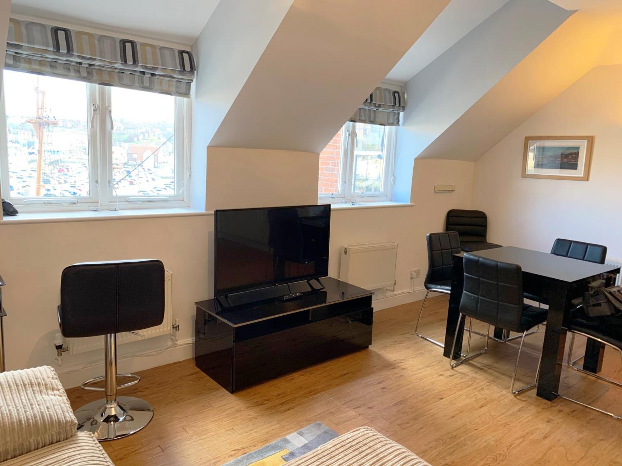 Harbour Penthouse Whitby Apartment Bagian luar foto